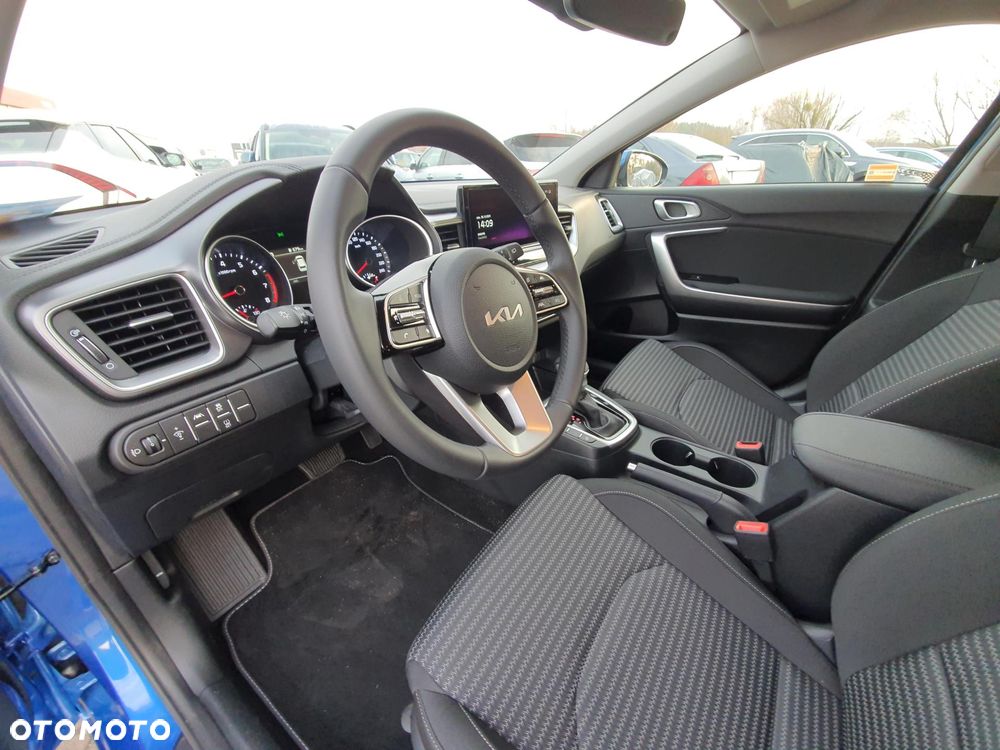 Kia Ceed 1.5 T-GDI M DCT - 9