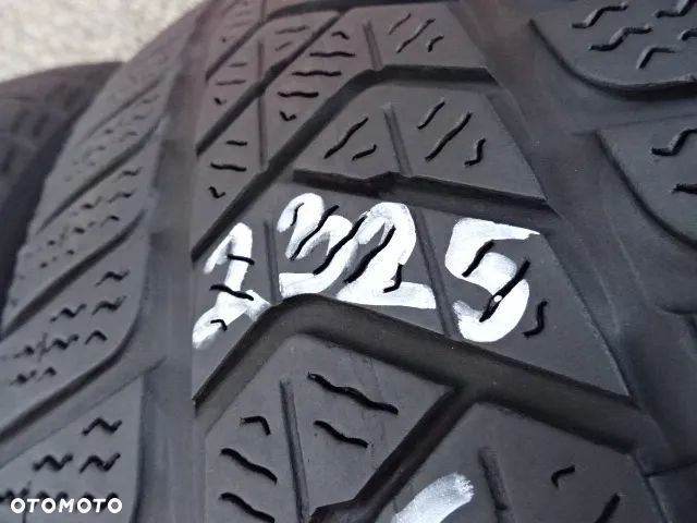 215/60/R16 99H PIRELLI WINTER SOTTO ZERO 3 - 9
