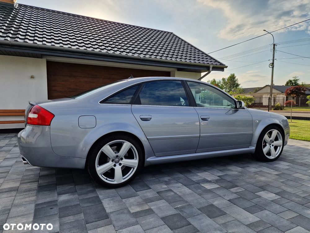 Audi RS6 Standard - 3