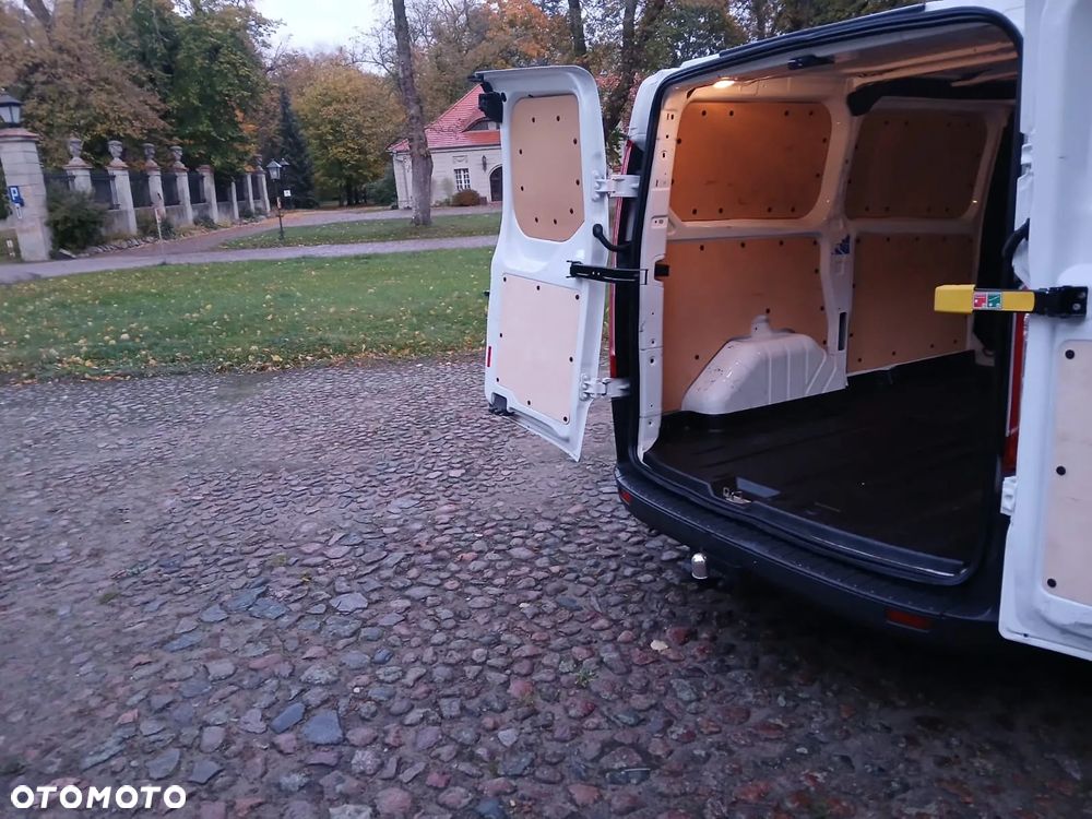 Ford TRANSIT CUSTOM - 35
