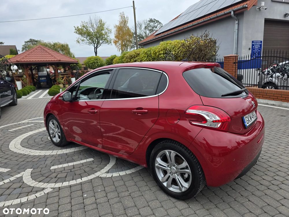 Peugeot 208 1.6 VTi Allure - 12