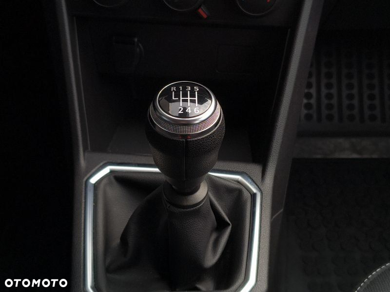 Dacia Sandero - 27