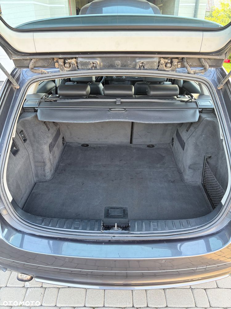 BMW Seria 3 - 24
