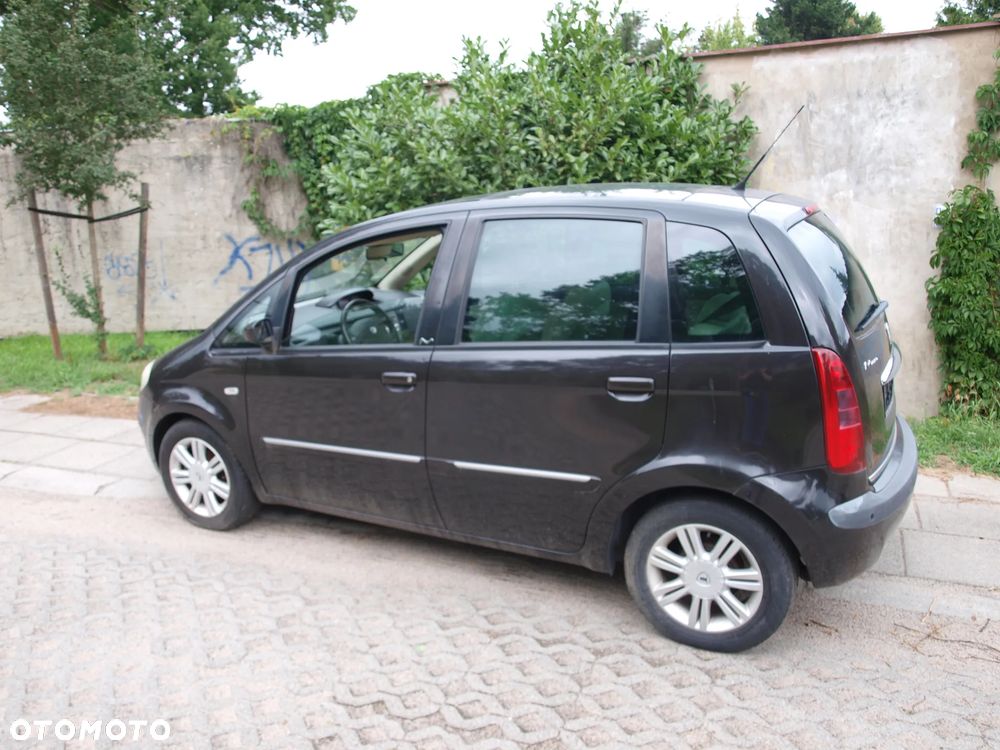 Lancia Musa - 2