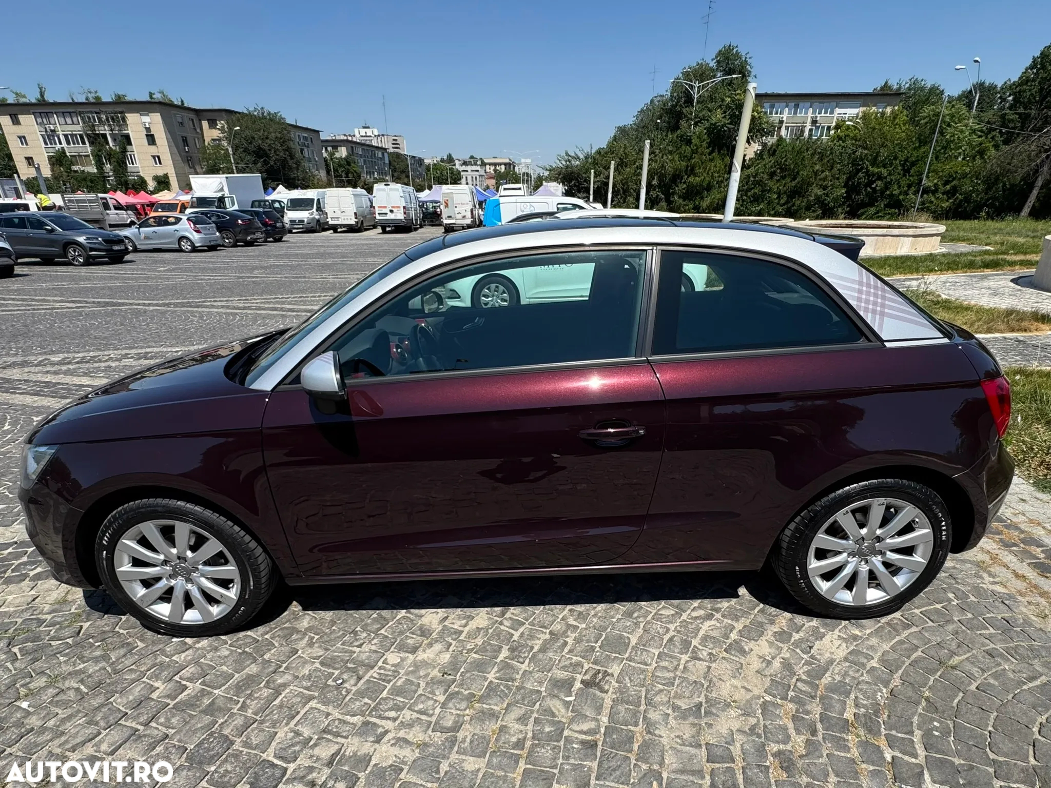 Audi A1 1.6 TDI Stronic Ambition - 3