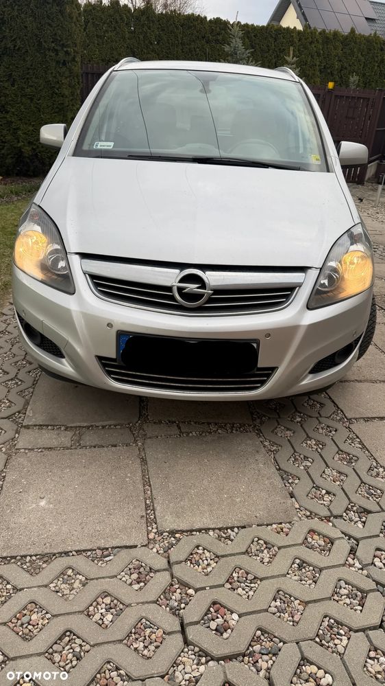 Opel Zafira 1.8 Enjoy - 1