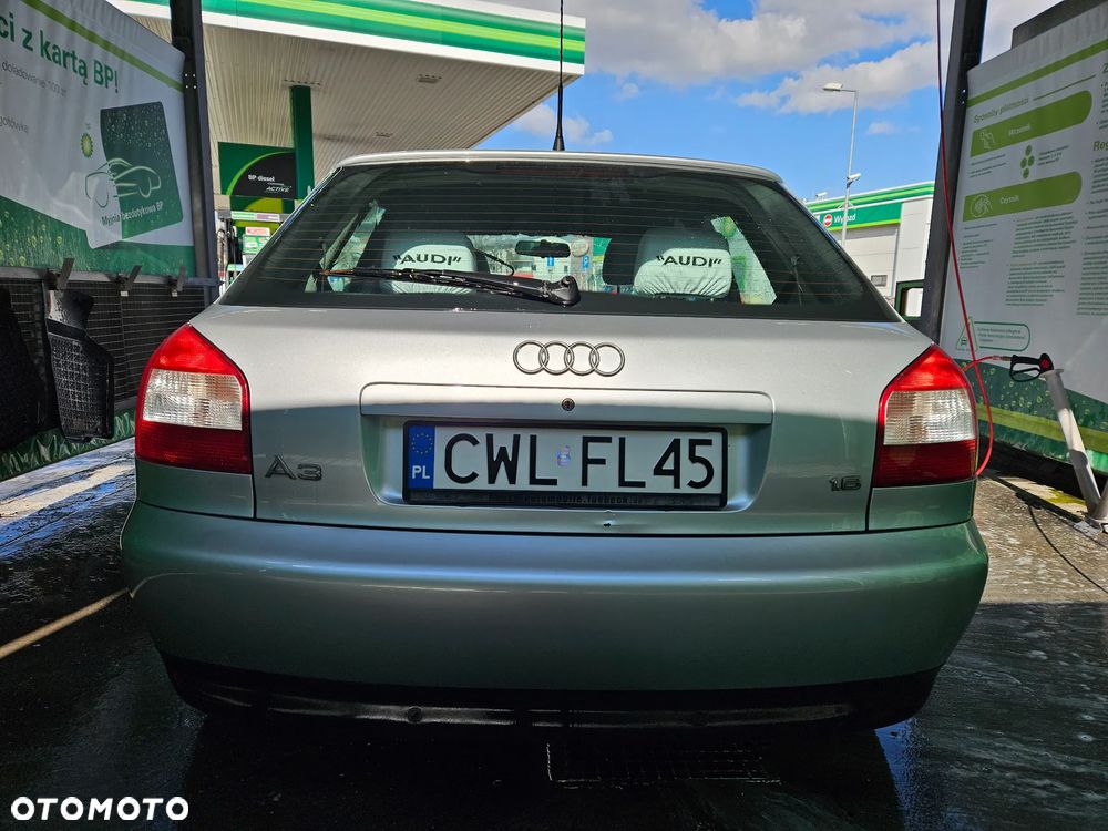 Audi A3 Sportback 1.6 Ambiente - 5