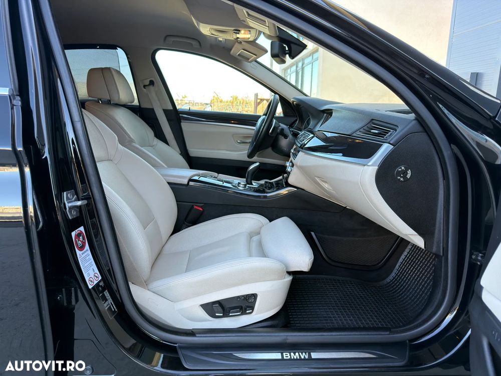 BMW Seria 5 520d Aut. - 14