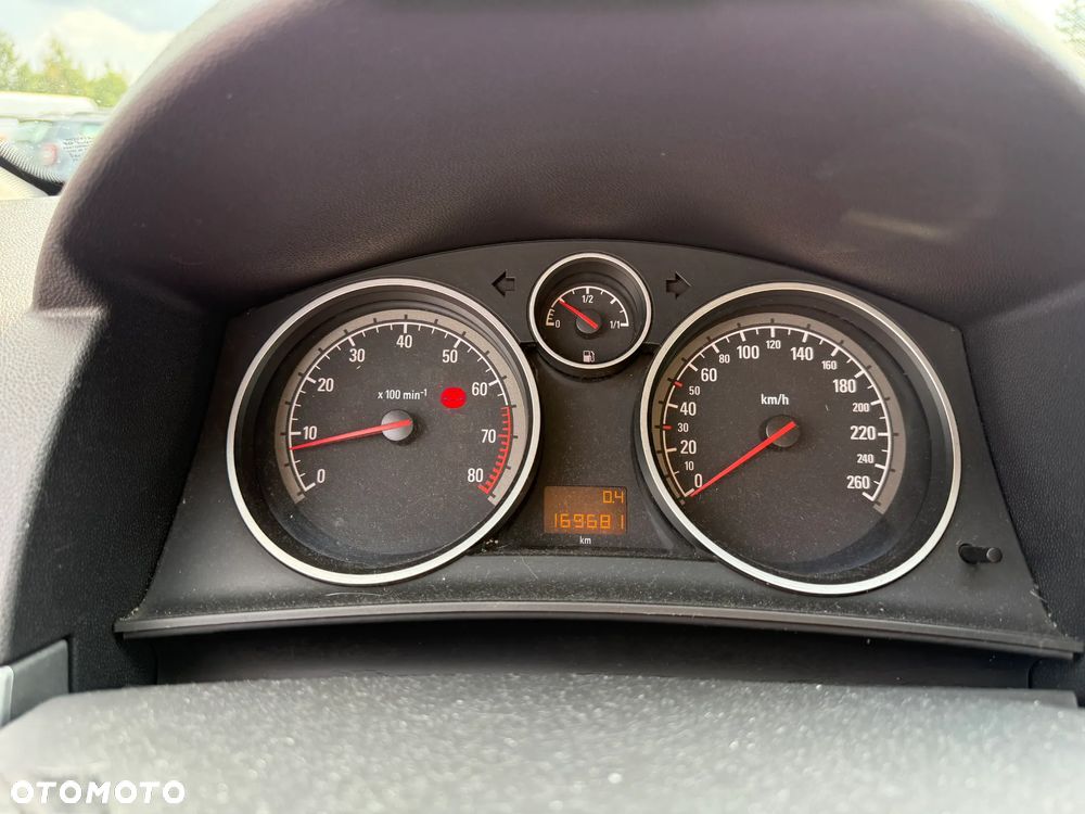 Opel Astra III 1.6 Enjoy - 15