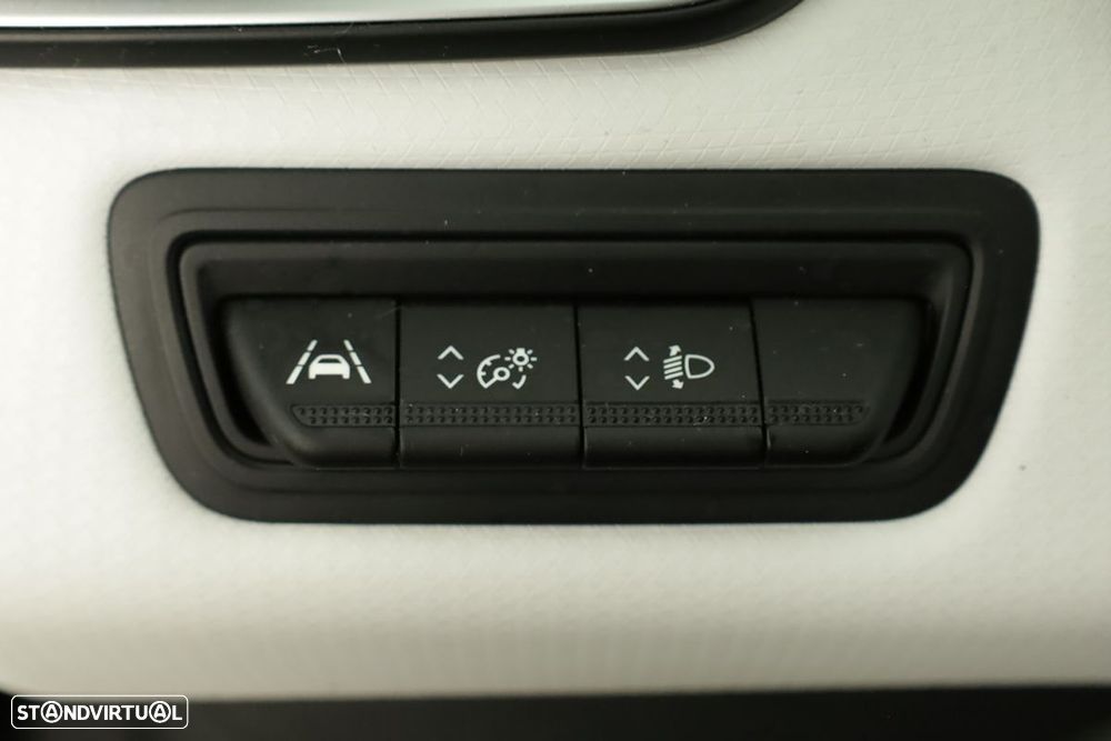 Renault Clio 1.0 TCe Evolution - 20