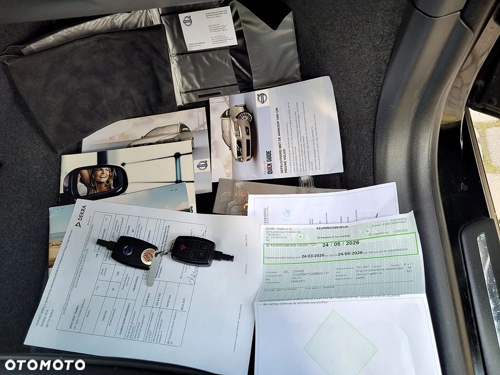 Volvo V50 DPF DRIVe Momentum - 25