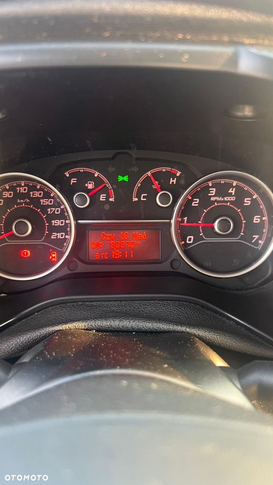 Fiat Doblo 1.4 16V Easy - 17