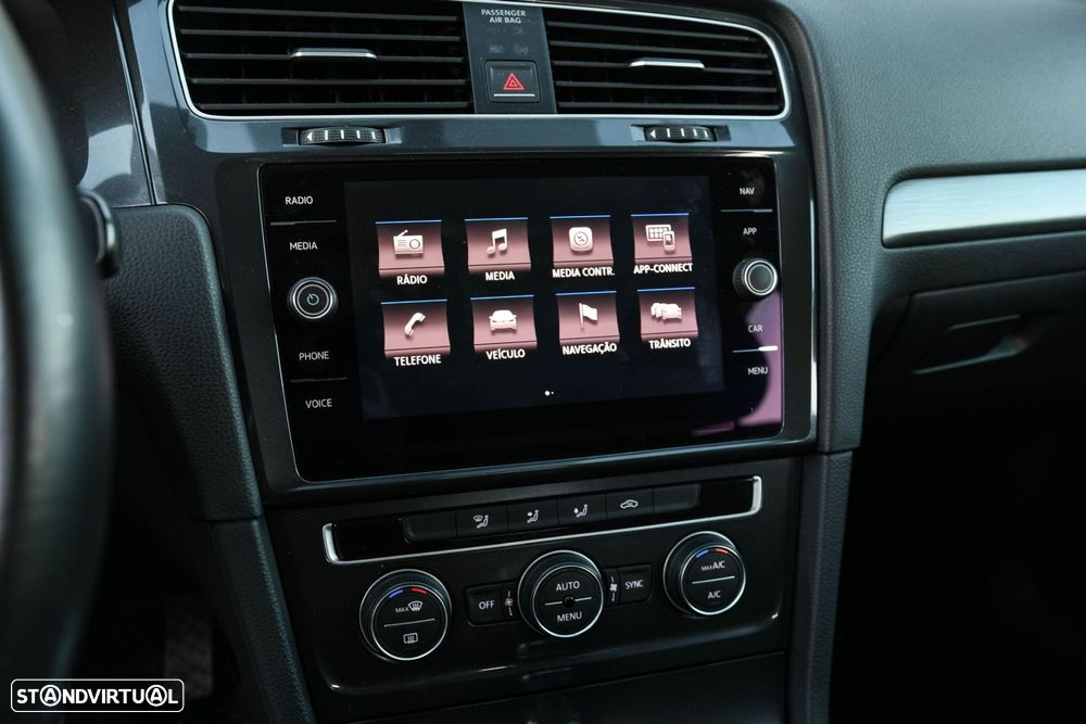 VW Golf 1.6 TDI Confortline - 13