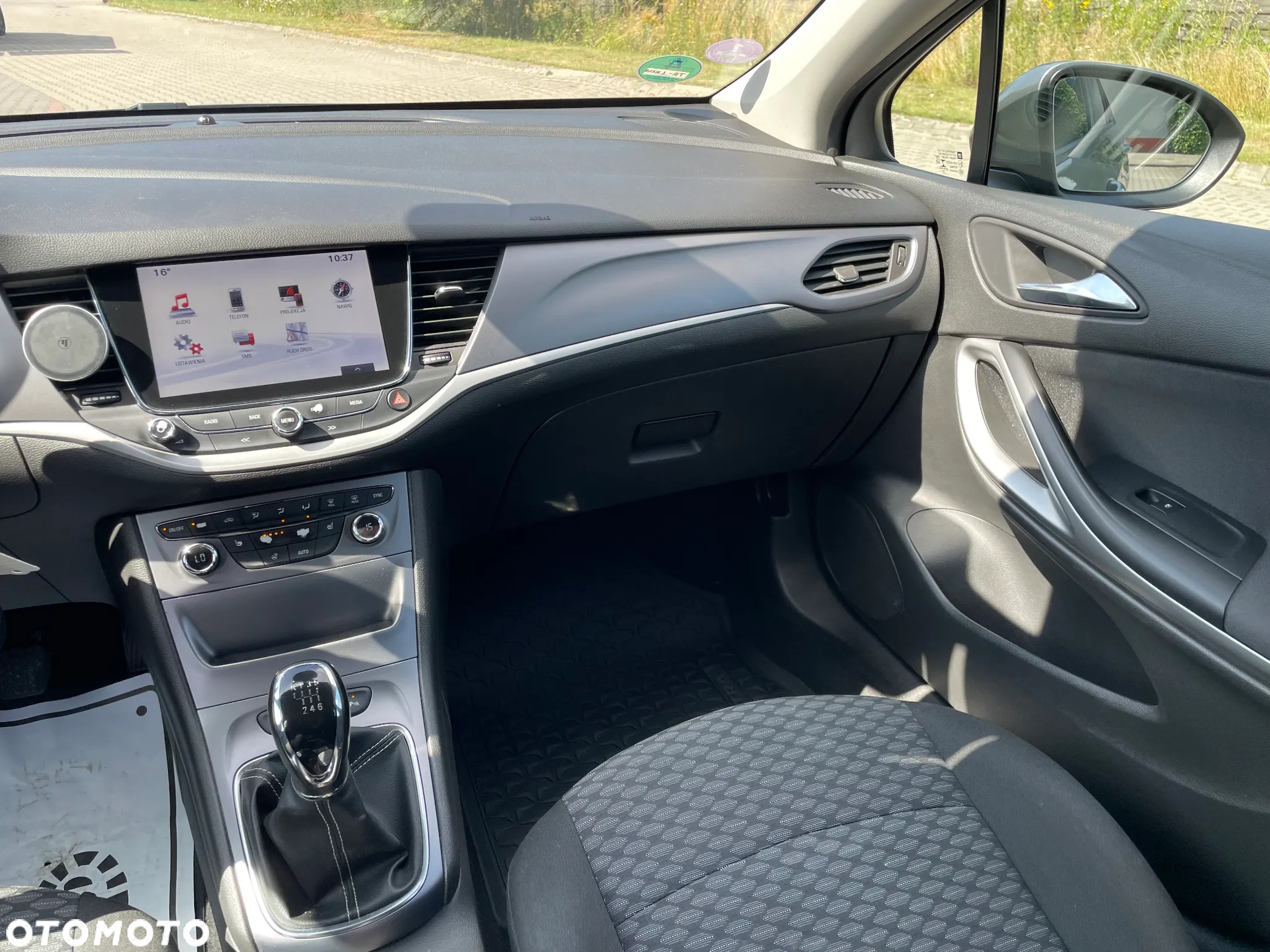 Opel Astra 1.4 Turbo Sports Tourer Innovation - 18