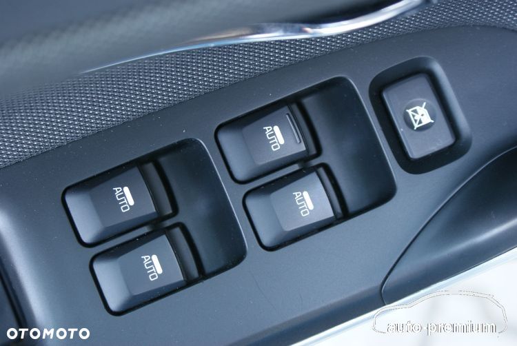Kia Ceed 1.6 GDI Dream Team Edition - 11