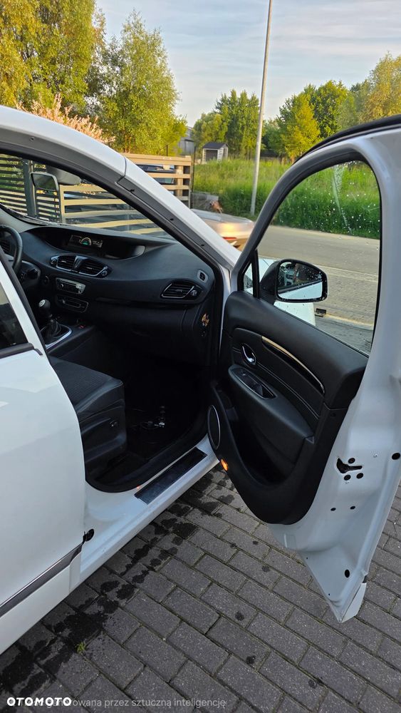 Renault Scenic 1.5dCi TomTom Edition - 8