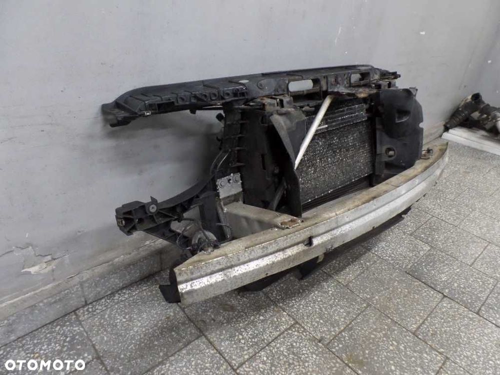 BMW X3 E83 2.0 D LIFT WZMOCNIENIE CHLODNICE PAS BELKA 06-10 3419945 64006735 - 3