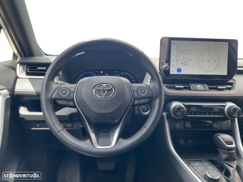 Toyota RAV4 - 10