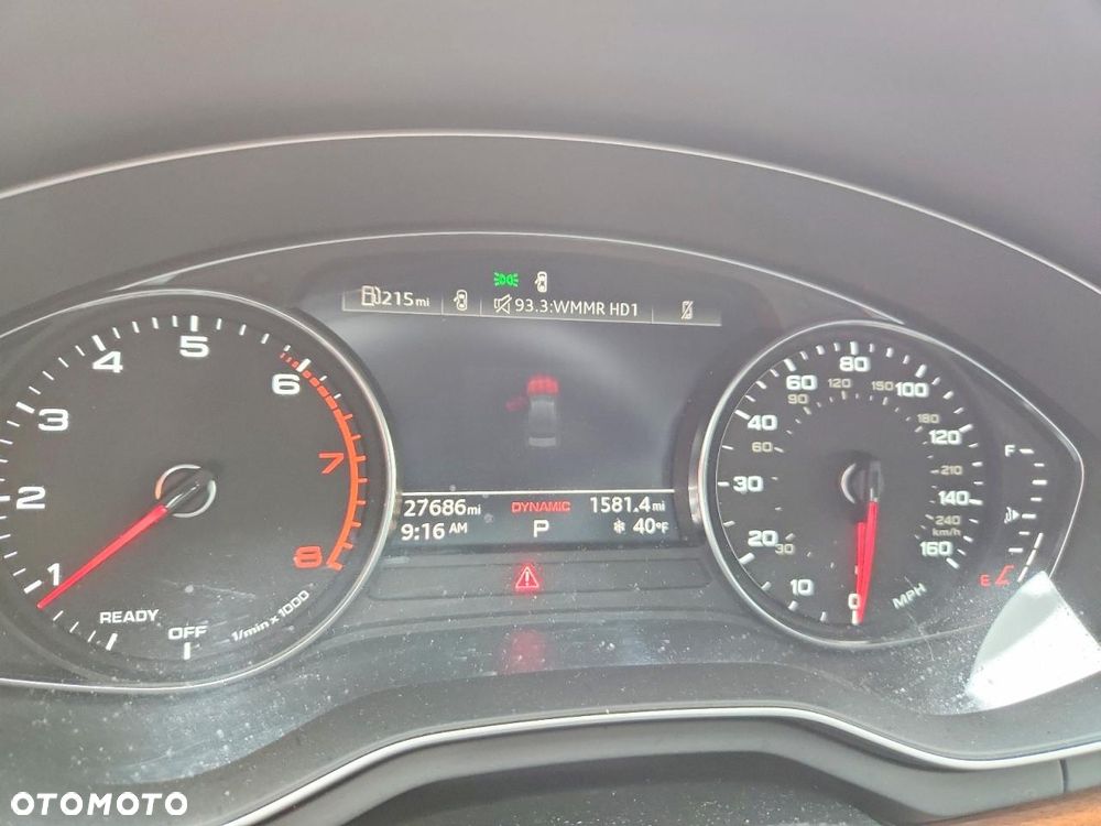 Audi A4 Avant 40 TFSI quattro S tronic - 10