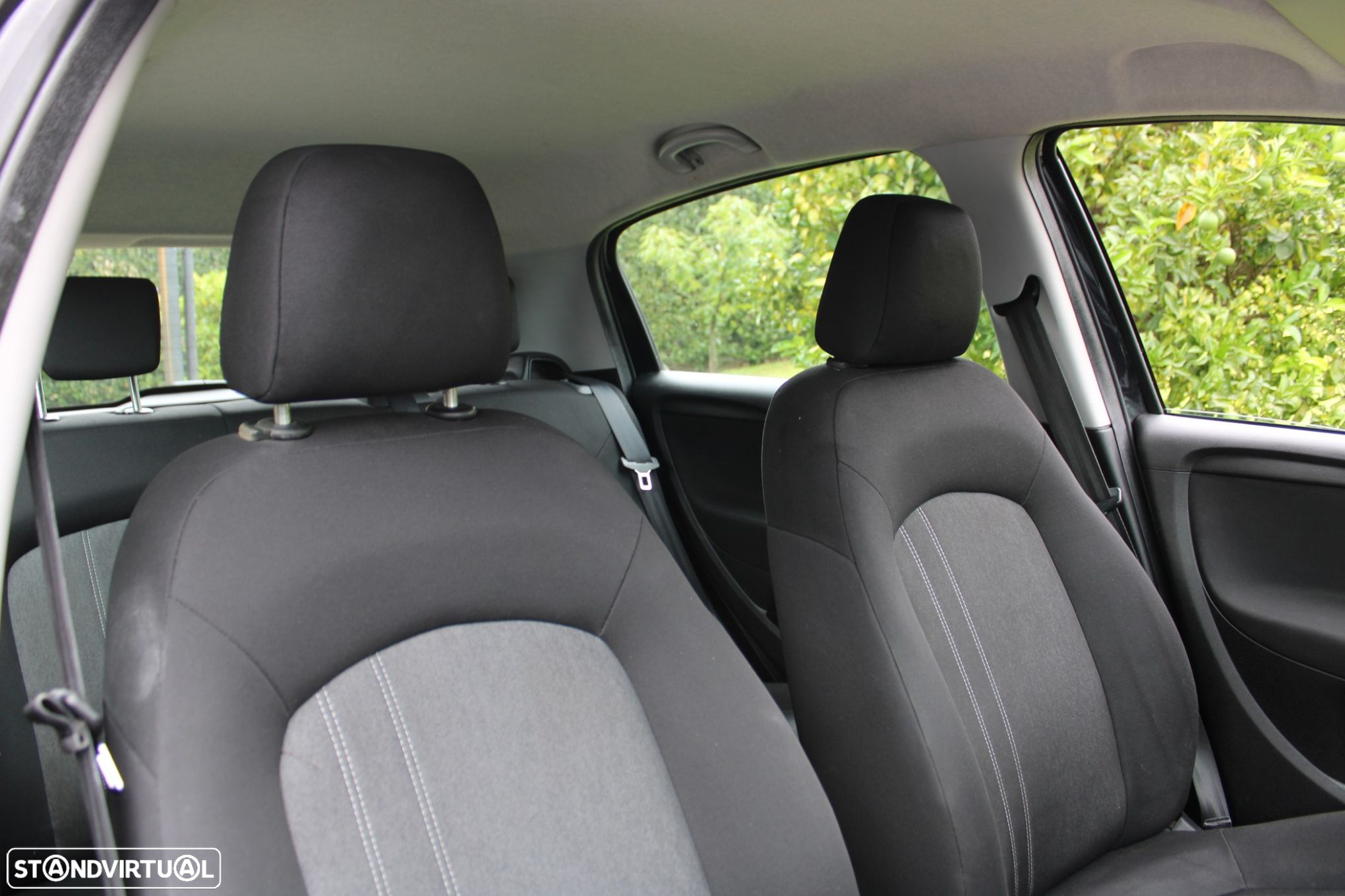 Fiat Punto 1.3 M-Jet Easy S&S - 19