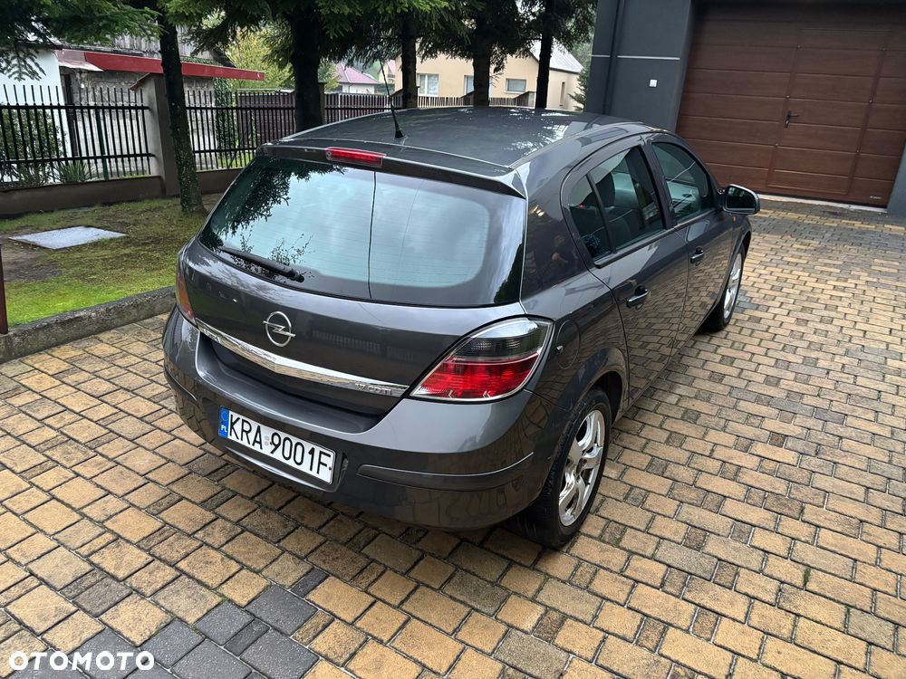Opel Astra III 1.7 CDTI - 4