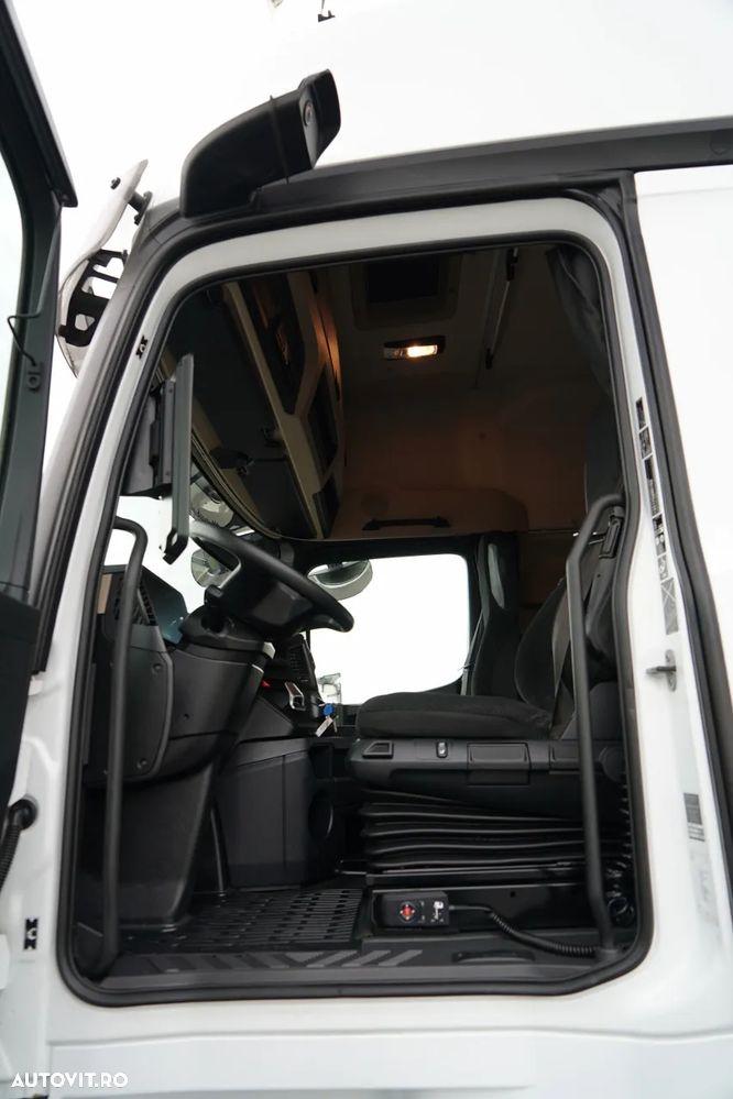 Mercedes-Benz ACTROS 1851 / RETARDER / GIGA SPACE / EURO 6 - 24