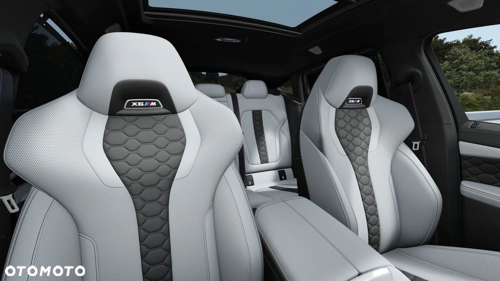 BMW X6M - 10