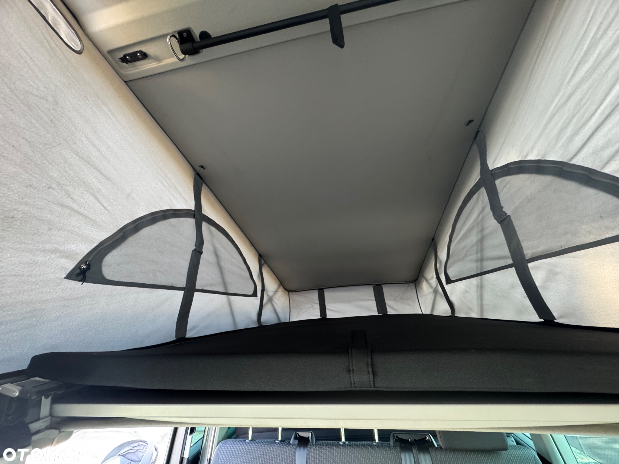 Volkswagen California - 17