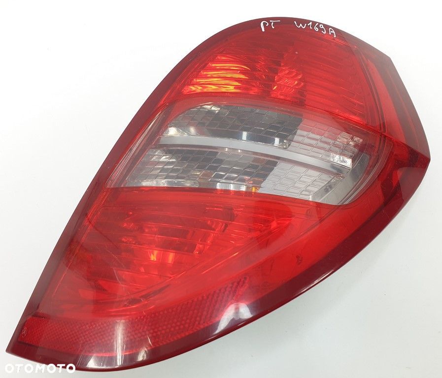 LAMPA PRAWA TYLNA TYŁ MERCEDES W169 LIFT 3D - 1