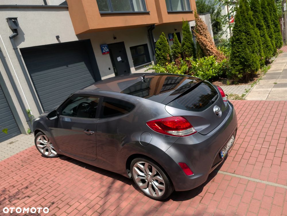 Hyundai Veloster 1.6 GDI Comfort - 3