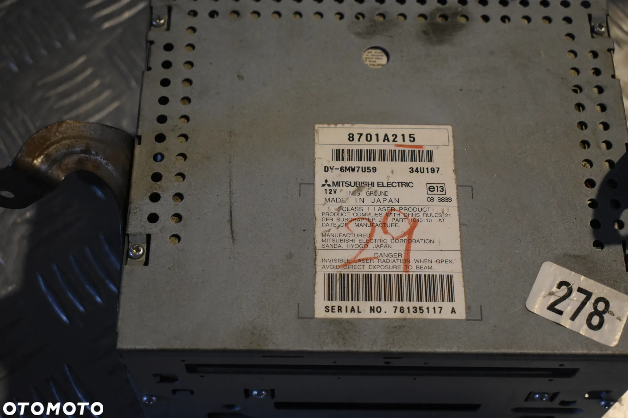 RADIO FABRYCZNE MITSUBISHI OUTLANDER II 8701A215 - 2