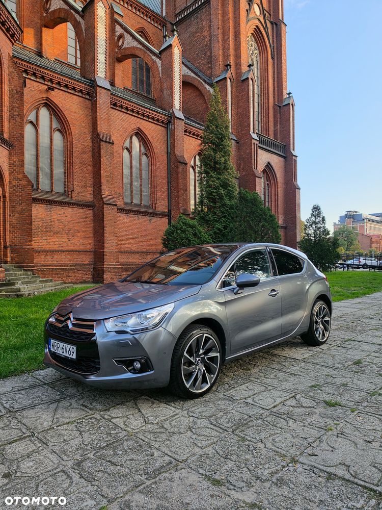 Citroën DS4 2.0 HDi SportChic - 3
