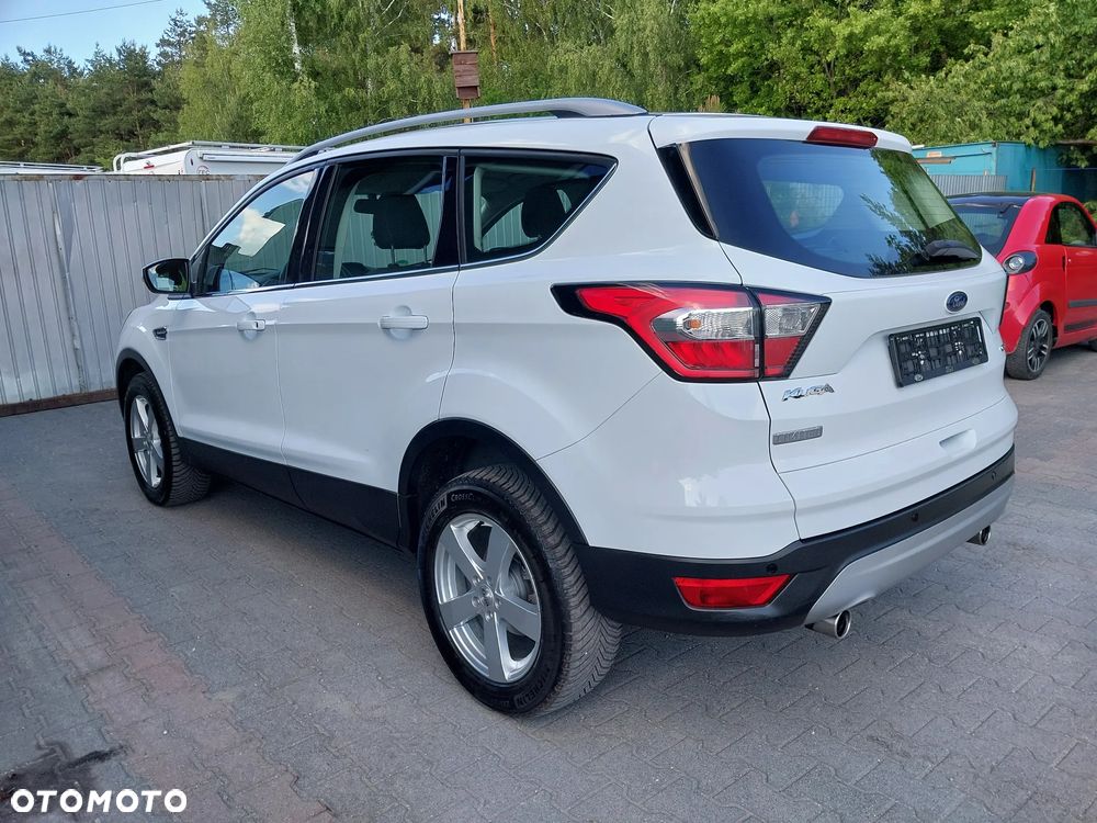 Ford Kuga 1.5 EcoBoost 2x4 Trend - 3