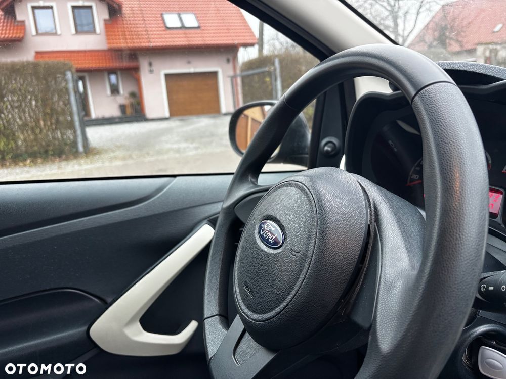 Ford KA 1.3 - 9