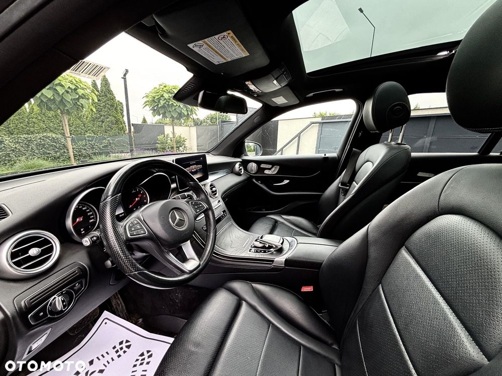 Mercedes-Benz GLC 300 4Matic 9G-TRONIC - 18
