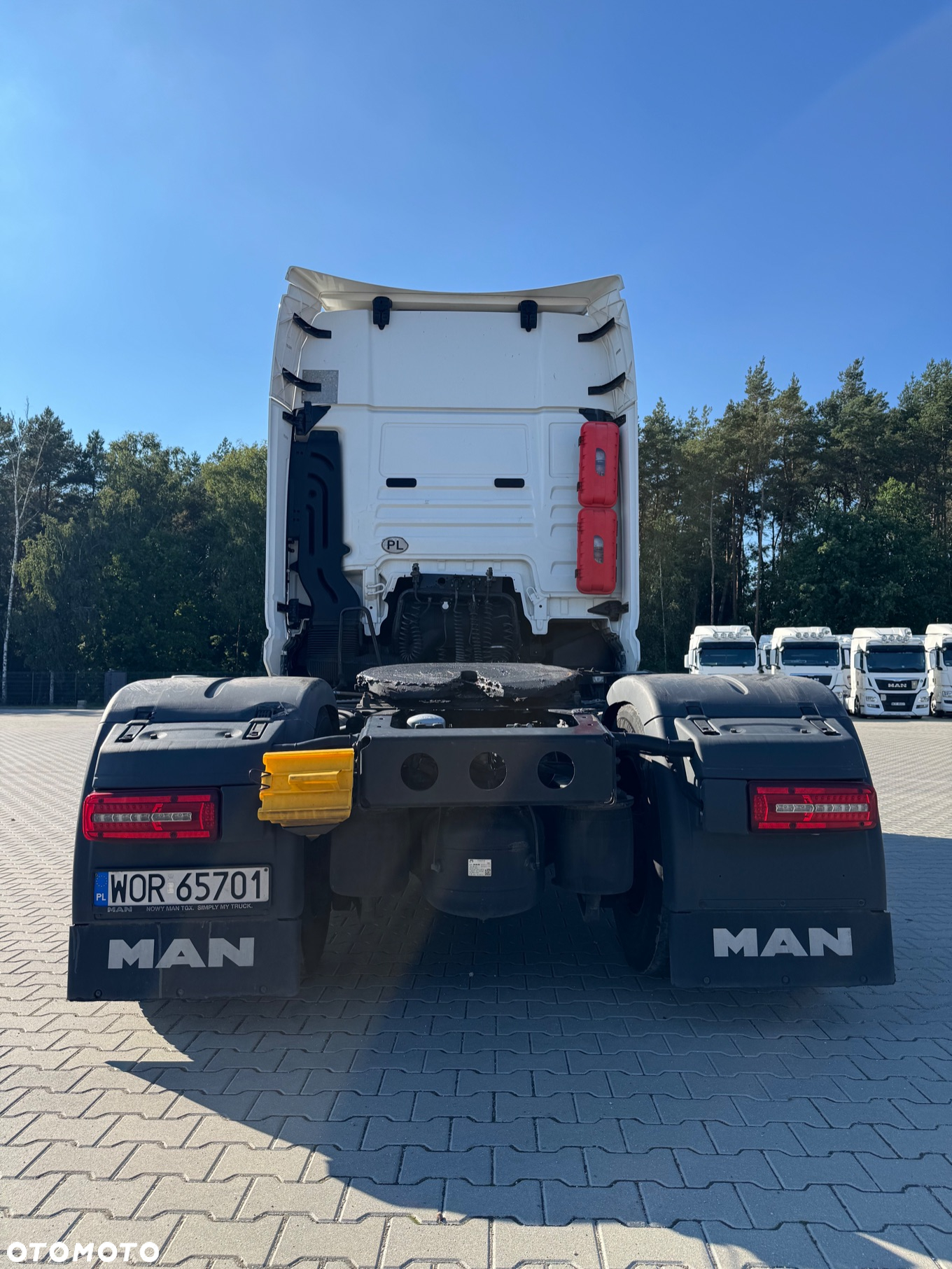 MAN - 16