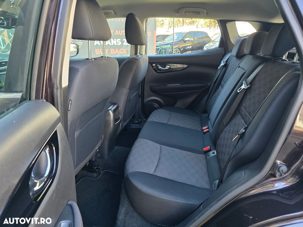 Nissan Qashqai 1.2 DIG-T ACENTA - 10