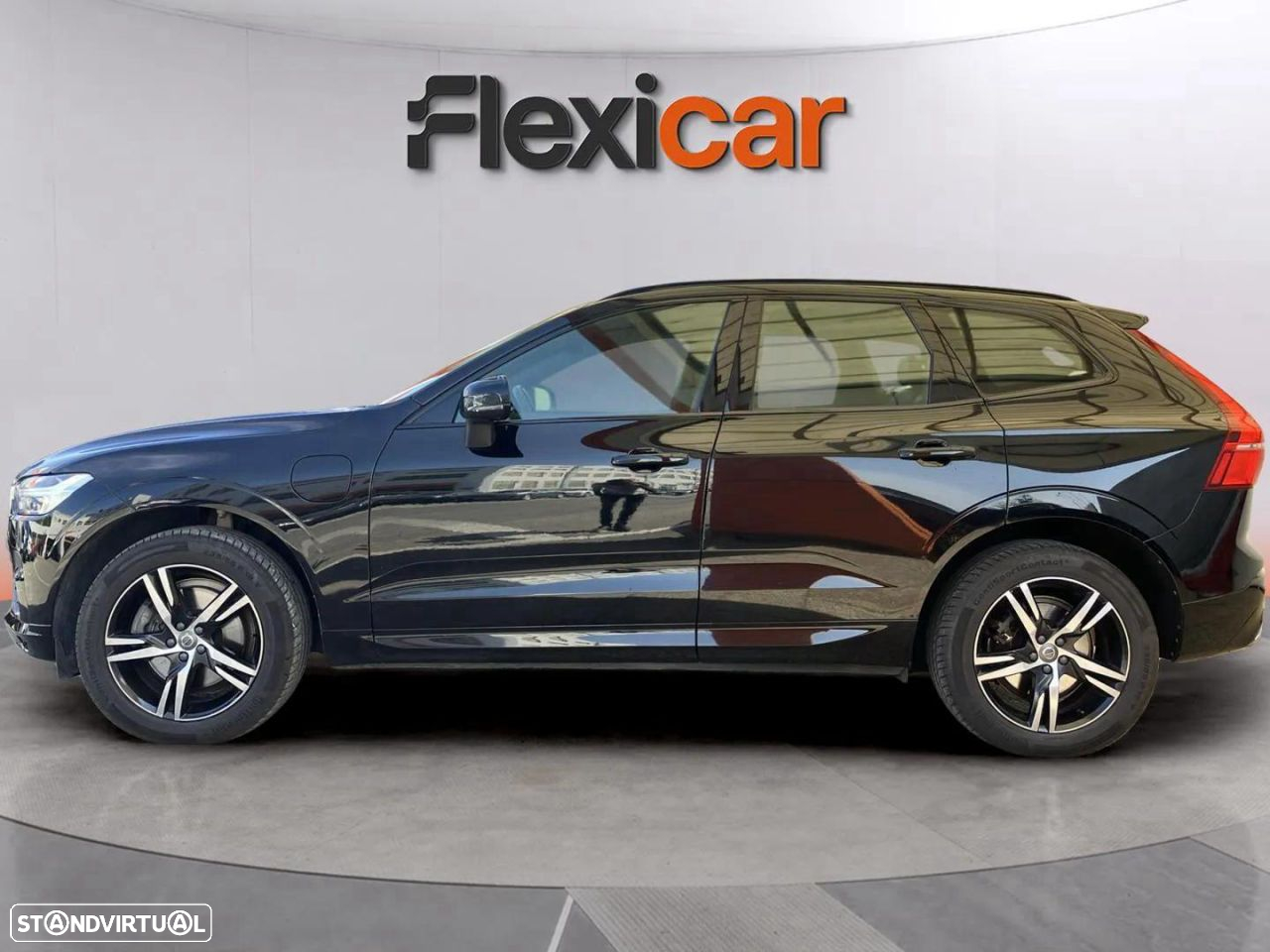 Volvo XC 60 2.0 T8 PHEV R-Design Expression AWD - 5