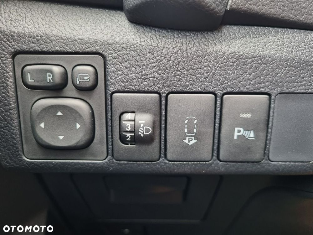 Toyota Auris Hybrid 135 Comfort - 22