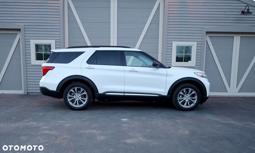 Ford Explorer EcoBoost Plug-in Hybrid PLATINUM - 4