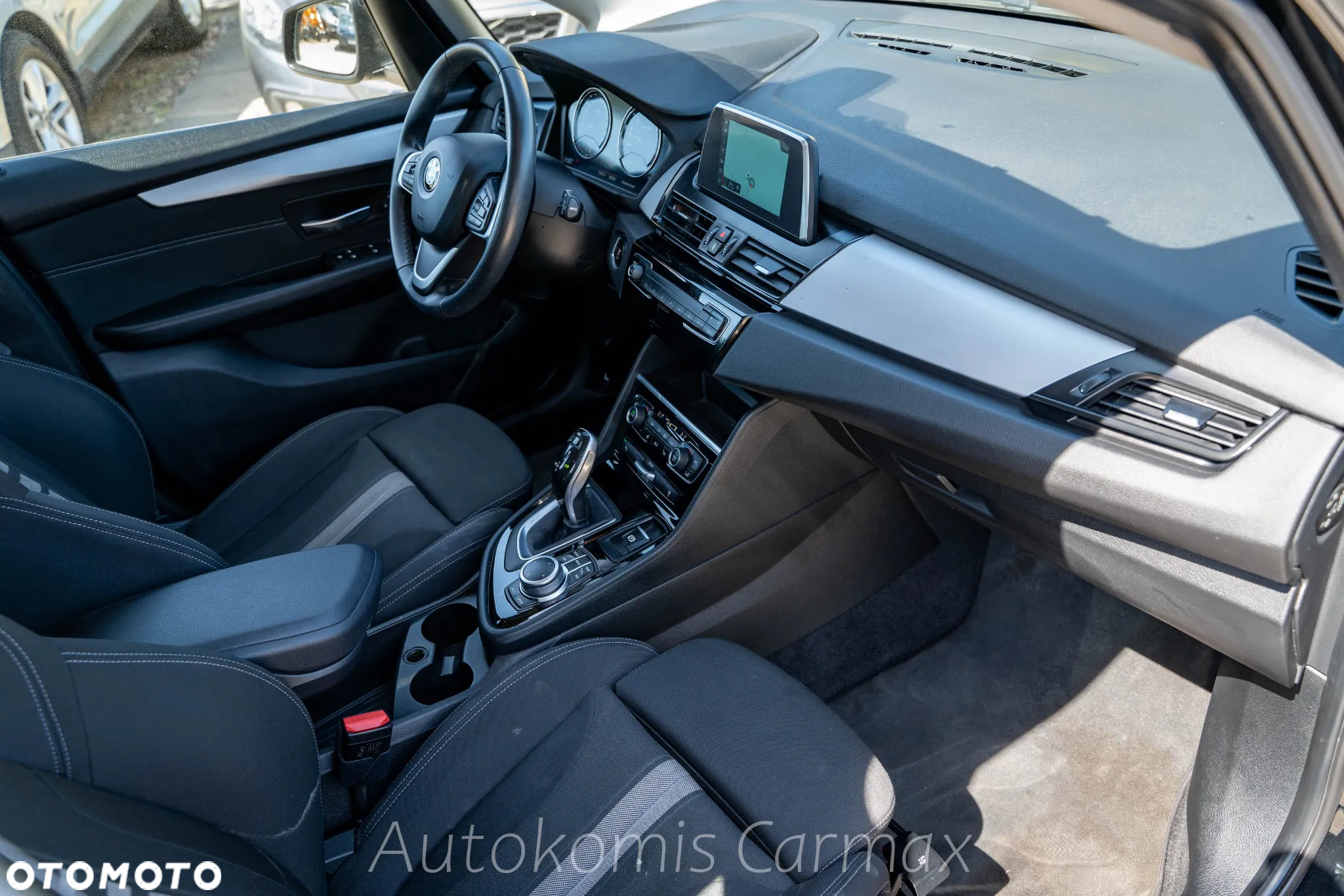 BMW Seria 2 220i - 14