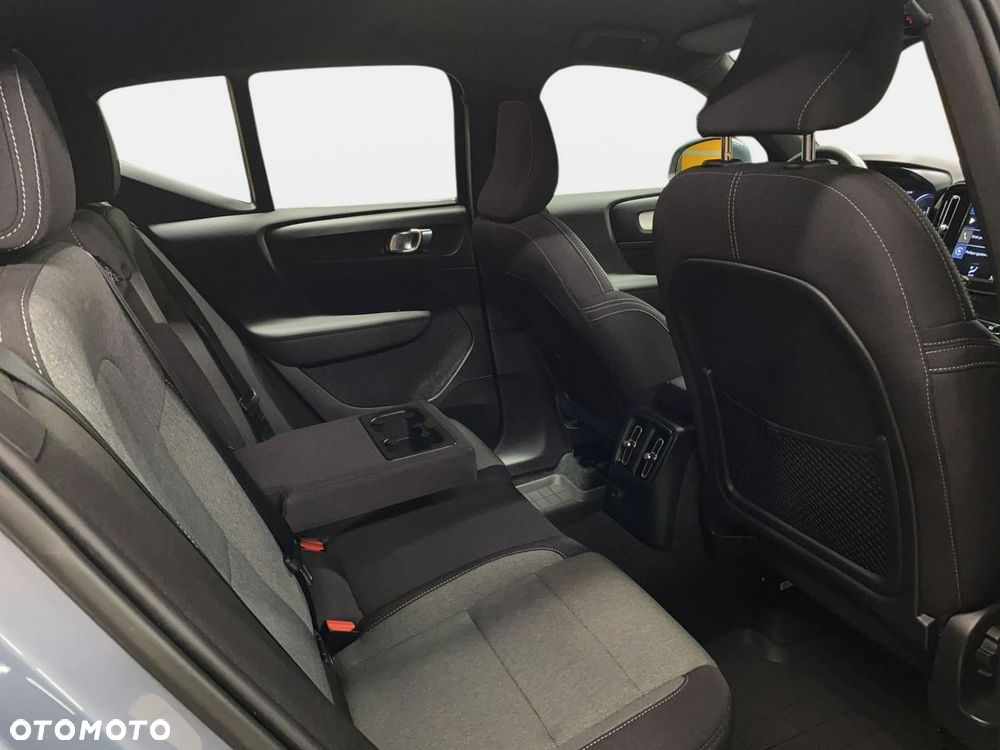 Volvo XC 40 - 16