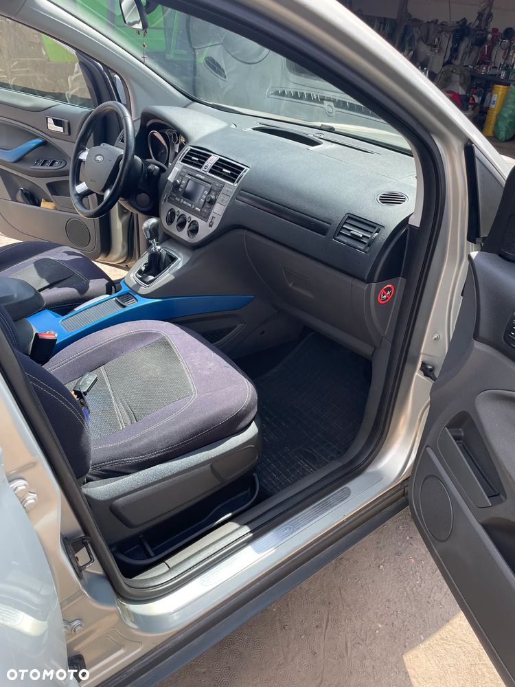 Ford Kuga 2.0 TDCi Trend - 11