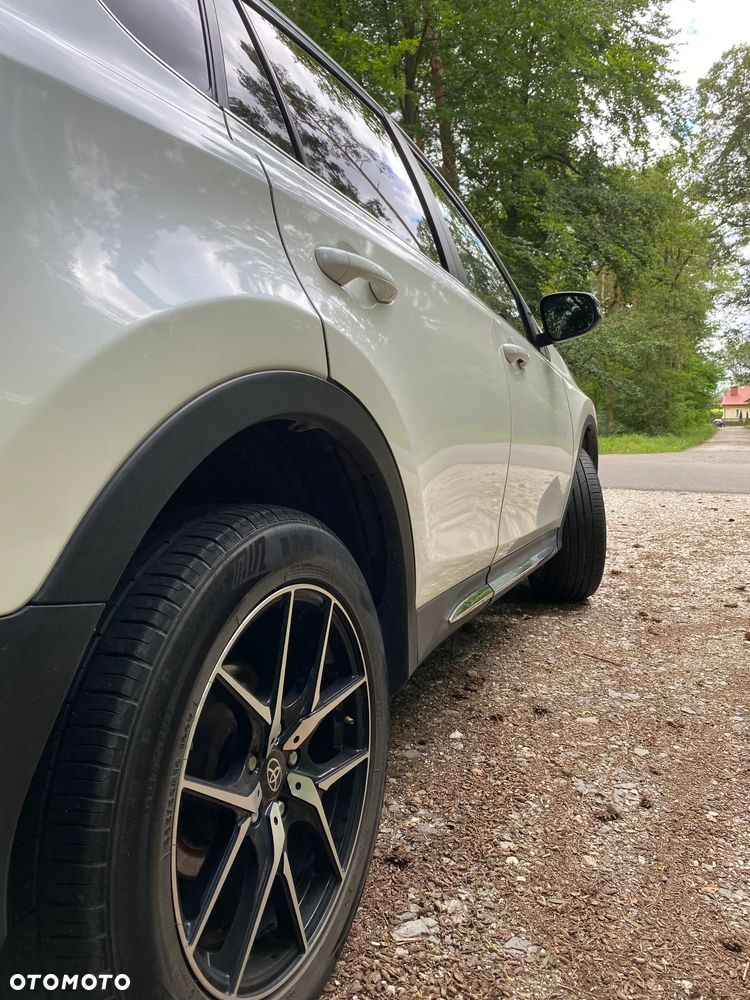 Toyota RAV4 2.0 D-4D Premium - 10