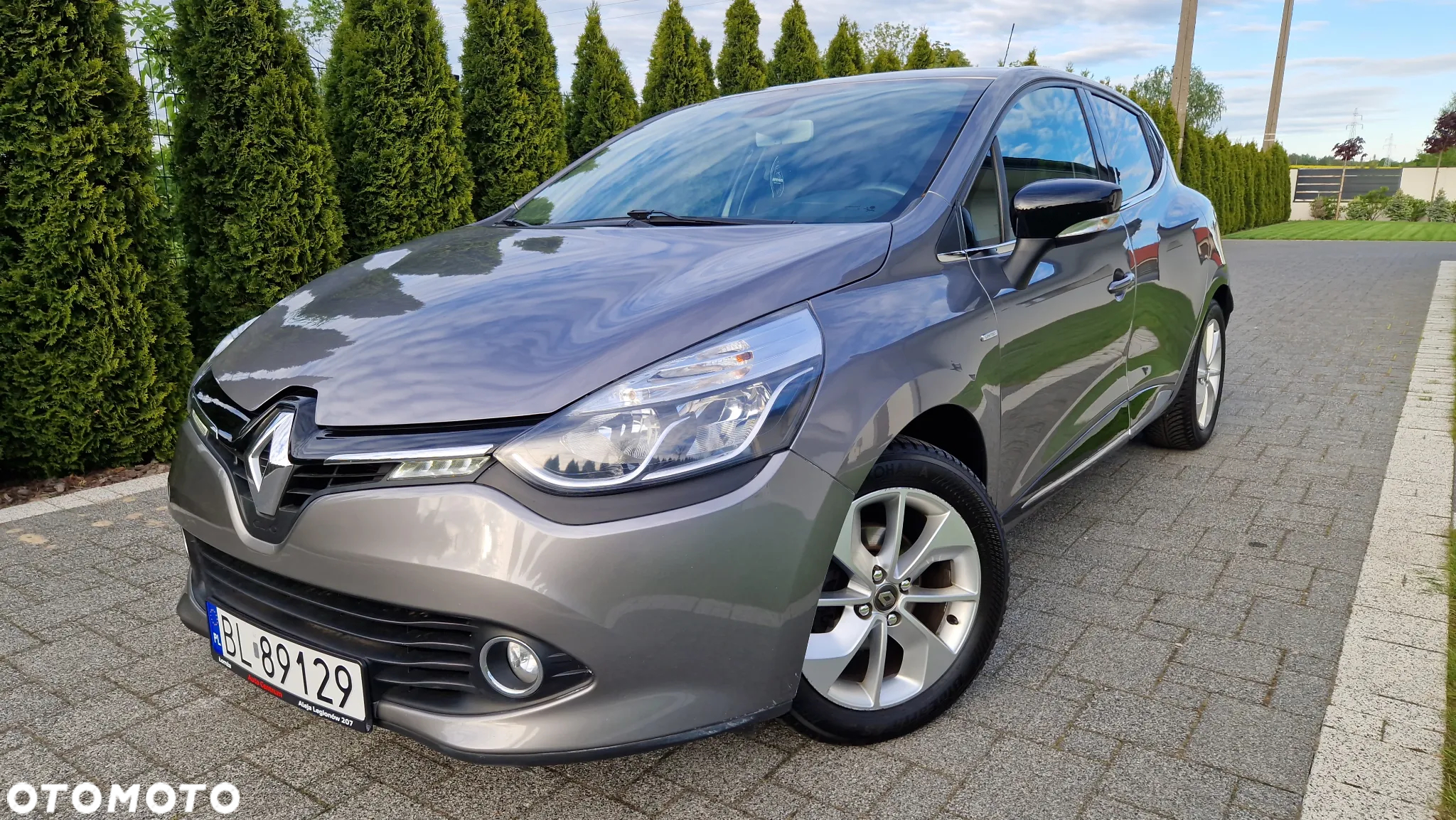 Renault Clio 1.2 16V 75 Limited - 33