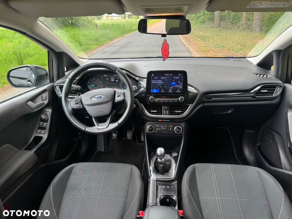 Ford Fiesta 1.0 EcoBoost S&S TITANIUM - 23