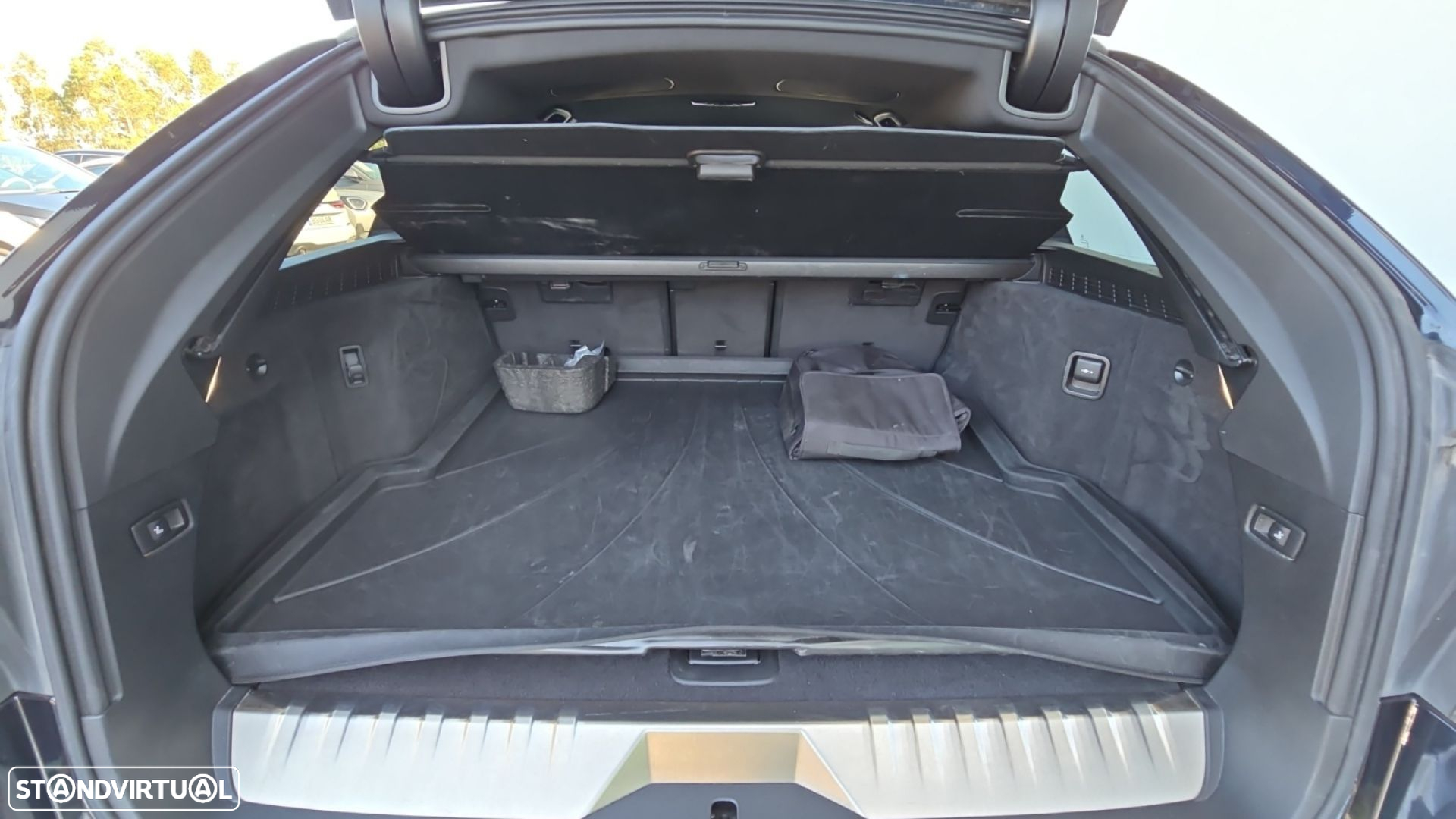 BMW 530 e Pack Desportivo M - 15