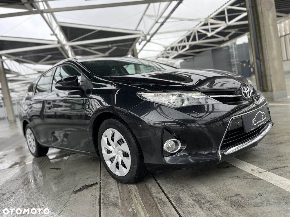 Toyota Auris 1.6 Valvematic Comfort - 4