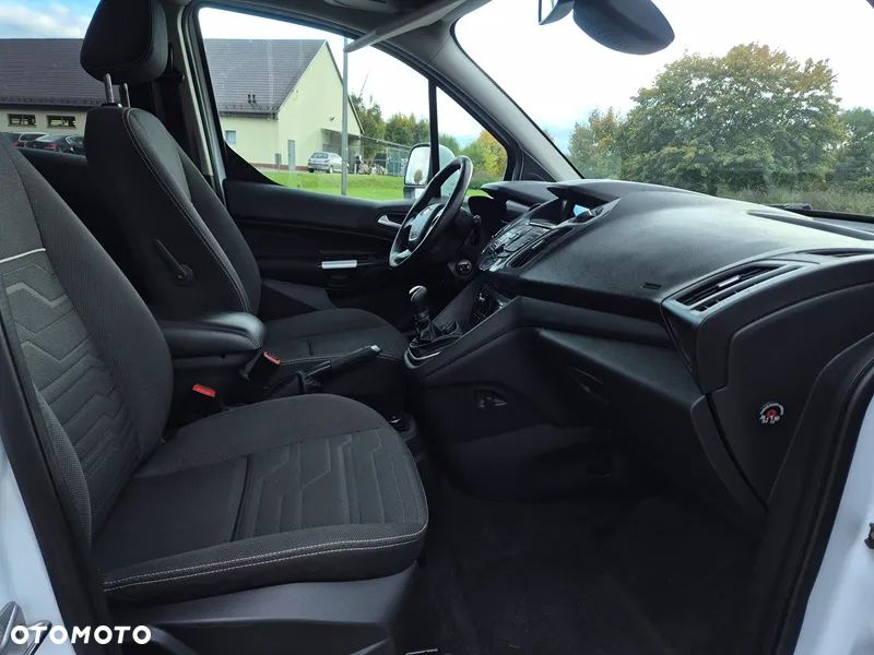 Ford Tourneo Connect Grand - 8