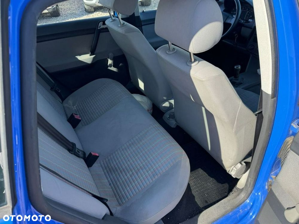 Volkswagen Polo - 18
